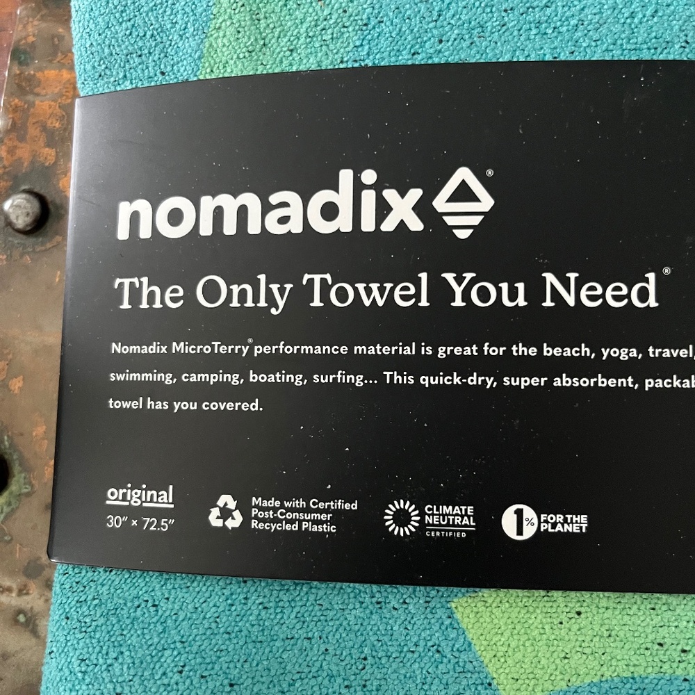 Nomadix towel 30x72.5” NIB never used
